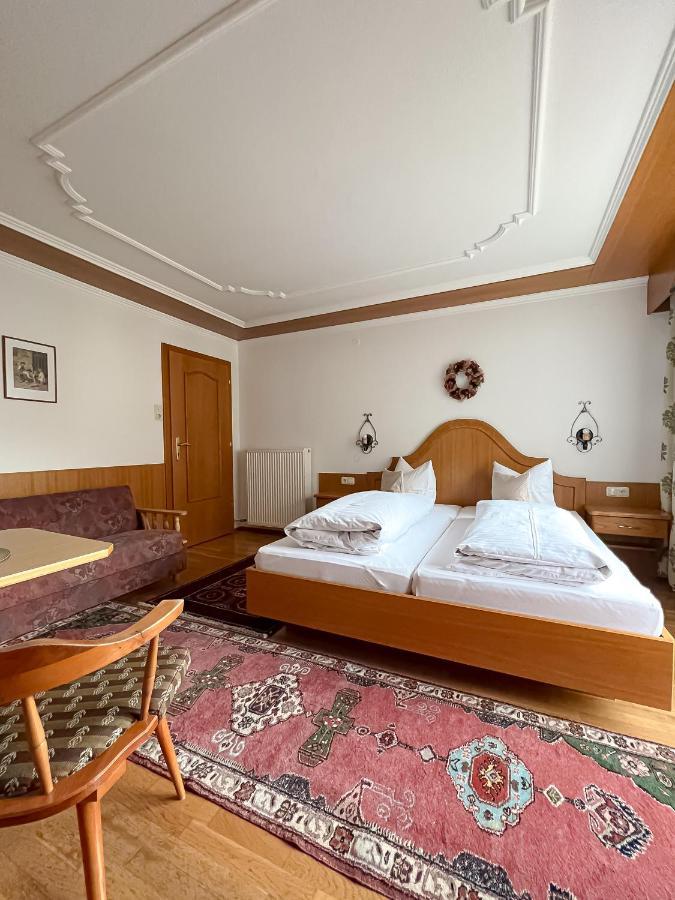 Gaestehaus Poell マイヤーホーフェン エクステリア 写真